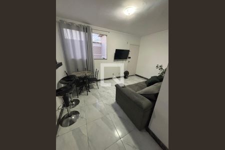 Sala de apartamento para alugar com 2 quartos, 45m² em Kennedy, Contagem
