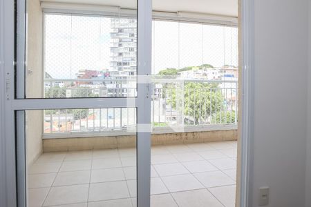 Vista da Sala de apartamento para alugar com 2 quartos, 62m² em Vila Ipojuca, São Paulo