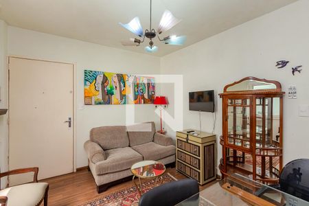 Sala de apartamento à venda com 1 quarto, 38m² em Centro Histórico, Porto Alegre