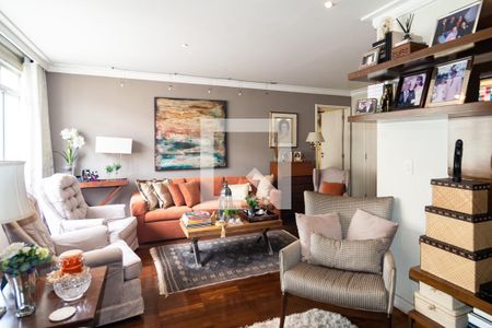 Apartamento à venda com 2 quartos, 110m² em Bela Vista, São Paulo