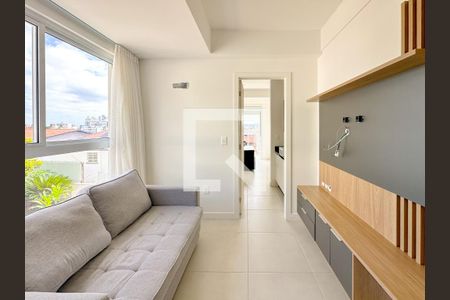 Sala de TV de apartamento para alugar com 1 quarto, 35m² em Coqueiros, Florianópolis