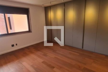 Casa à venda com 5 quartos, 449m² em Jardim Paulista, São Paulo