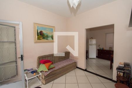 Casa à venda com 4 quartos, 211m² em Pindorama, Belo Horizonte