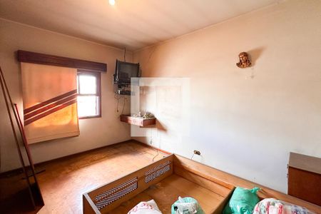 Casa à venda com 3 quartos, 129m² em Jardim Trieste, São Bernardo do Campo