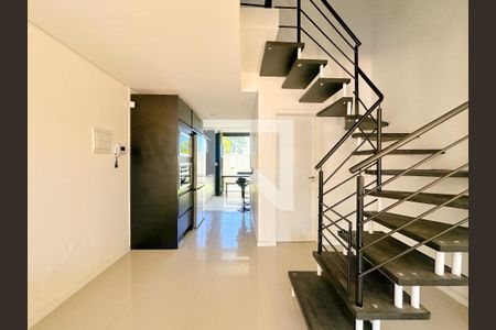 Sala de apartamento para alugar com 2 quartos, 105m² em São João do Rio Vermelho, Florianópolis