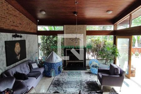 Casa à venda com 3 quartos, 400m² em Paineiras do Morumbi, São Paulo