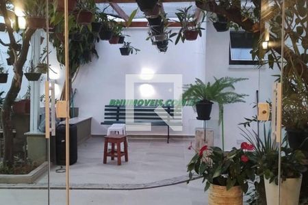 Casa à venda com 5 quartos, 310m² em Barra Funda, São Paulo
