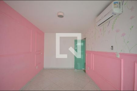 Quarto 3 de casa à venda com 4 quartos, 360m² em Vila Valqueire, Rio de Janeiro