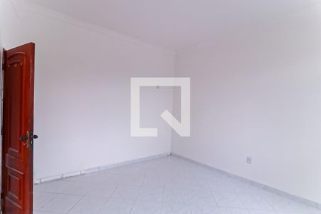 Quarto de casa para alugar com 3 quartos, 240m² em Pilares, Rio de Janeiro