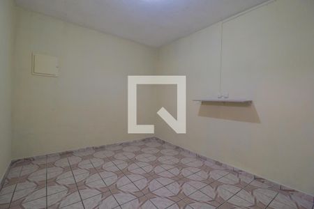 Quarto de casa para alugar com 1 quarto, 60m² em Jardim Miranda D’aviz, Mauá