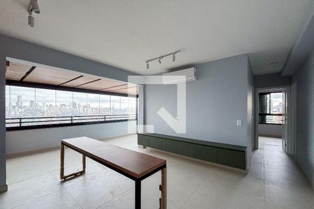Apartamento para alugar com 2 quartos, 72m² em Pinheiros, São Paulo