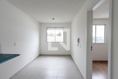 Apartamento para alugar com 1 quarto, 24m² em Parque Industrial Tomas Edson, São Paulo