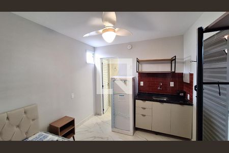 Sala/Quarto/Cozinha de kitnet/studio para alugar com 1 quarto, 16m² em Barra Funda, São Paulo