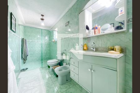 Banheiro da Suíte de casa à venda com 3 quartos, 181m² em Santo Antônio, Osasco