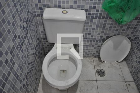 Banheiro do  Quarto Suíte de casa à venda com 5 quartos, 98m² em Vila Constança, São Paulo