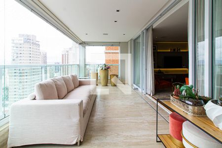 Varanda de apartamento à venda com 4 quartos, 271m² em Perdizes, São Paulo
