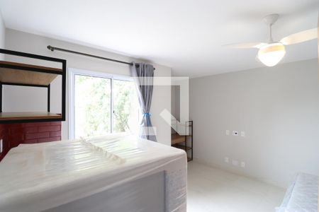 Sala/Quarto/Cozinha de kitnet/studio para alugar com 1 quarto, 30m² em Barra Funda, São Paulo
