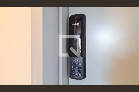 Fechadura eletrônica de kitnet/studio para alugar com 1 quarto, 30m² em Barra Funda, São Paulo