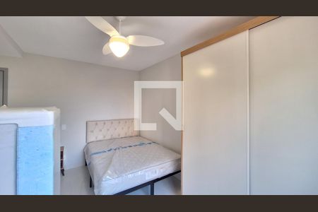 Sala/Quarto/Cozinha de kitnet/studio para alugar com 1 quarto, 30m² em Barra Funda, São Paulo