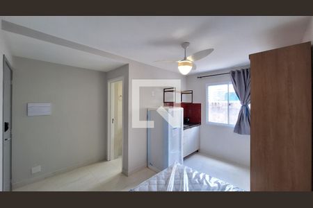 Sala/Quarto/Cozinha de kitnet/studio para alugar com 1 quarto, 20m² em Barra Funda, São Paulo