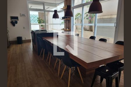 Apartamento à venda com 2 quartos, 72m² em Cambuí, Campinas