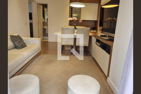 Apartamento à venda com 2 quartos, 72m² em Cambuí, Campinas