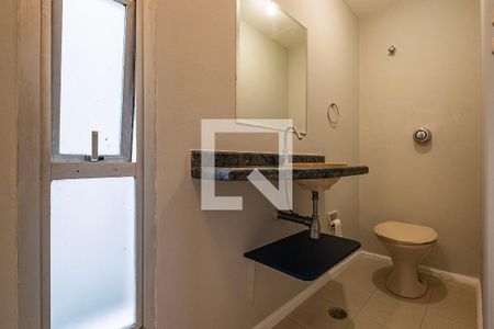 Lavabo de apartamento para alugar com 4 quartos, 130m² em Cerqueira César, São Paulo