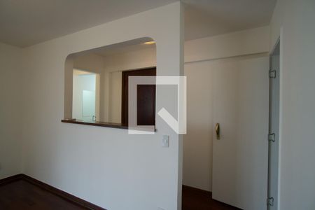 Apartamento para alugar com 4 quartos, 130m² em Cerqueira César, São Paulo