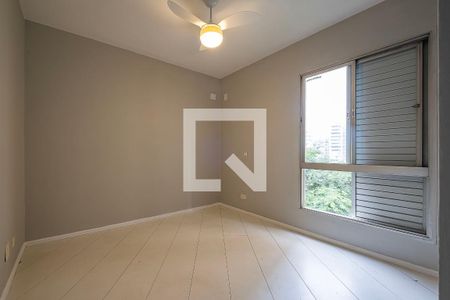 Suíte de apartamento para alugar com 4 quartos, 130m² em Cerqueira César, São Paulo