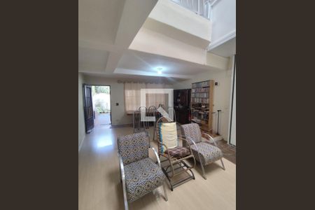 Casa à venda com 5 quartos, 600m² em Jardim Cristiane, Santo André