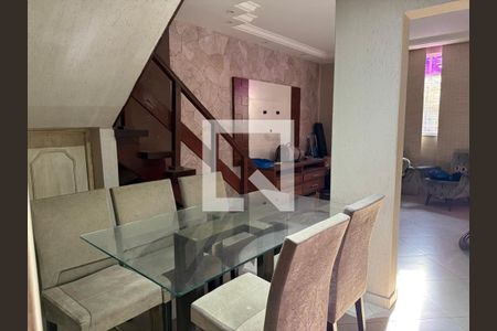 Casa à venda com 4 quartos, 170m² em Olaria, Rio de Janeiro