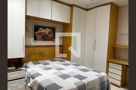 Casa à venda com 4 quartos, 170m² em Olaria, Rio de Janeiro