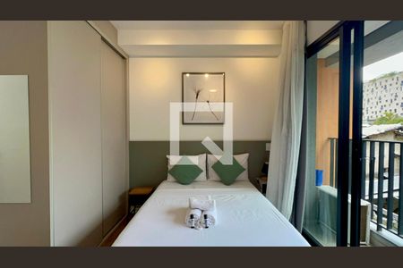 Quarto de kitnet/studio para alugar com 1 quarto, 27m² em Vila Madalena, São Paulo