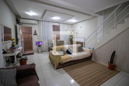 Sala de casa à venda com 2 quartos, 140m² em Vila da Penha, Rio de Janeiro