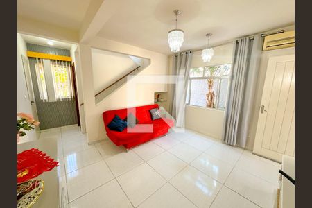 Sala de casa para alugar com 4 quartos, 167m² em Cachoeira do Bom Jesus Leste, Florianópolis