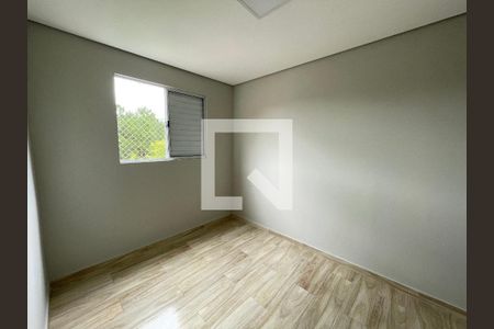 Quarto 1 de apartamento para alugar com 2 quartos, 46m² em Parque Rincao, Cotia