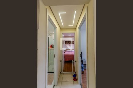 Corredor de apartamento para alugar com 2 quartos, 33m² em Piqueri, São Paulo