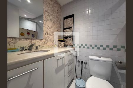 Suíte 1 - Banheiro de apartamento à venda com 3 quartos, 120m² em Recreio dos Bandeirantes, Rio de Janeiro