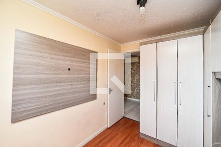 Quarto 1 de apartamento para alugar com 2 quartos, 50m² em Rubem Berta, Porto Alegre