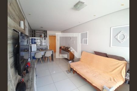 Sala/Cozinha  de apartamento para alugar com 2 quartos, 60m² em Cavalhada, Porto Alegre