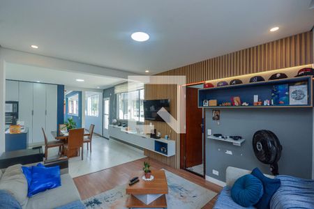 Casa para alugar com 3 quartos, 197m² em Campo Grande, São Paulo