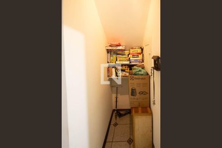 Despensa de casa para alugar com 4 quartos, 250m² em Vila Medeiros, São Paulo