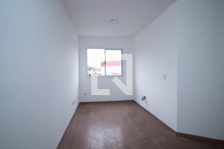 Sala de apartamento para alugar com 2 quartos, 47m² em Vila Pires, Guarulhos