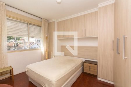 Quarto 1 de apartamento para alugar com 2 quartos, 86m² em Navegantes, Porto Alegre
