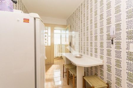 Cozinha  de apartamento para alugar com 2 quartos, 86m² em Navegantes, Porto Alegre