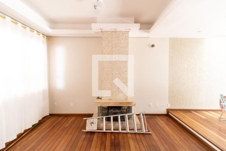 Sala de casa para alugar com 3 quartos, 190m² em Ipanema, Porto Alegre