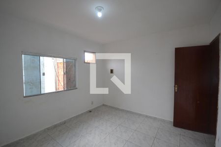 Quarto 1 de casa para alugar com 2 quartos, 95m² em Itaipu, Belford Roxo