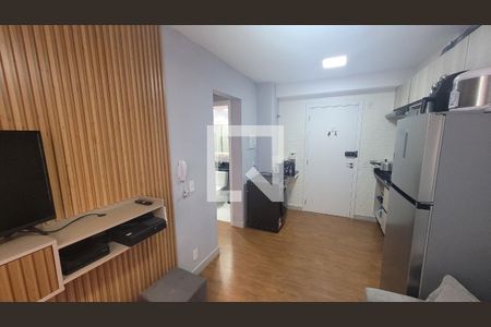Sala/Cozinha de apartamento para alugar com 2 quartos, 32m² em Vila Graciosa, São Paulo