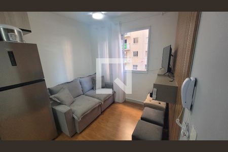Sala/Cozinha de apartamento para alugar com 2 quartos, 32m² em Vila Graciosa, São Paulo