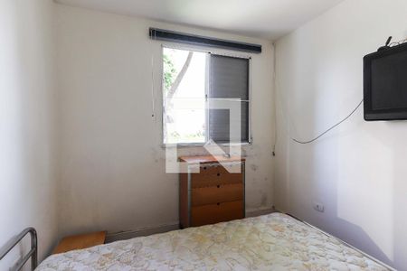 Quarto 2 de apartamento para alugar com 2 quartos, 54m² em Jardim Jaqueline, São Paulo